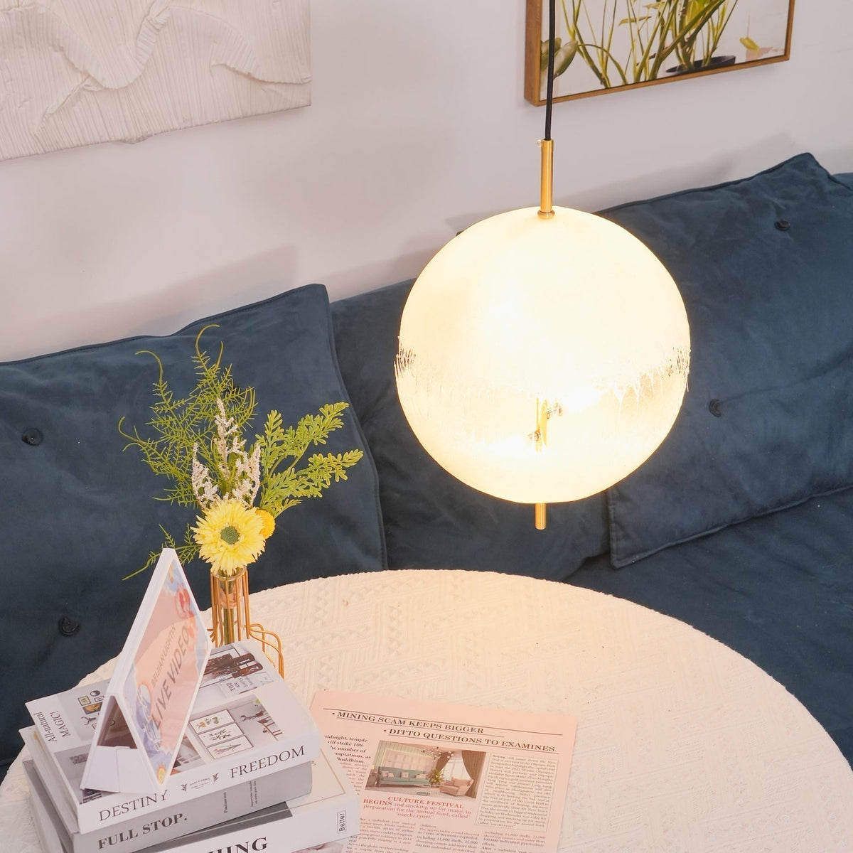 Bravura Futuristic Pendant Lamp