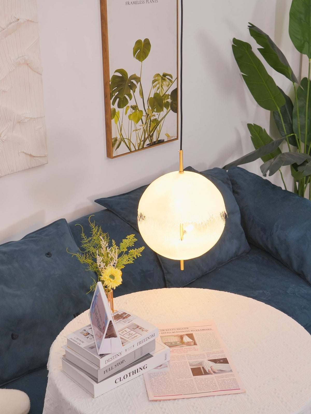 Bravura Futuristic Pendant Lamp