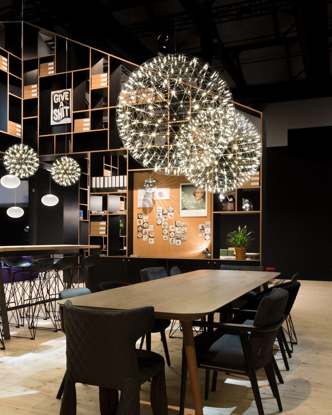 Ivthayra Suspension Boule Dorée de Luxe Postmoderne