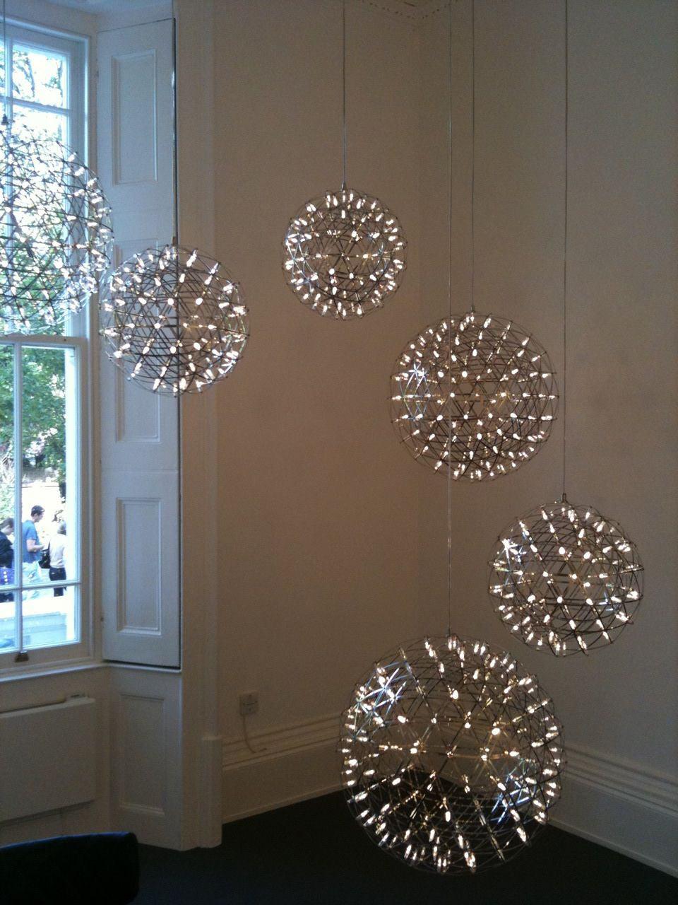 Ivthayra Suspension Boule Dorée de Luxe Postmoderne