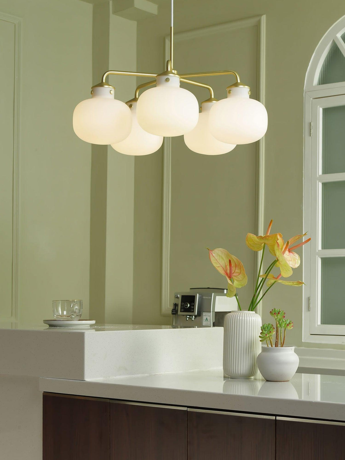 Halo Contemporary Glass Pendant Lamp