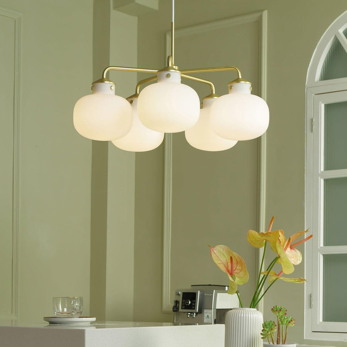 Halo Contemporary Glass Pendant Lamp