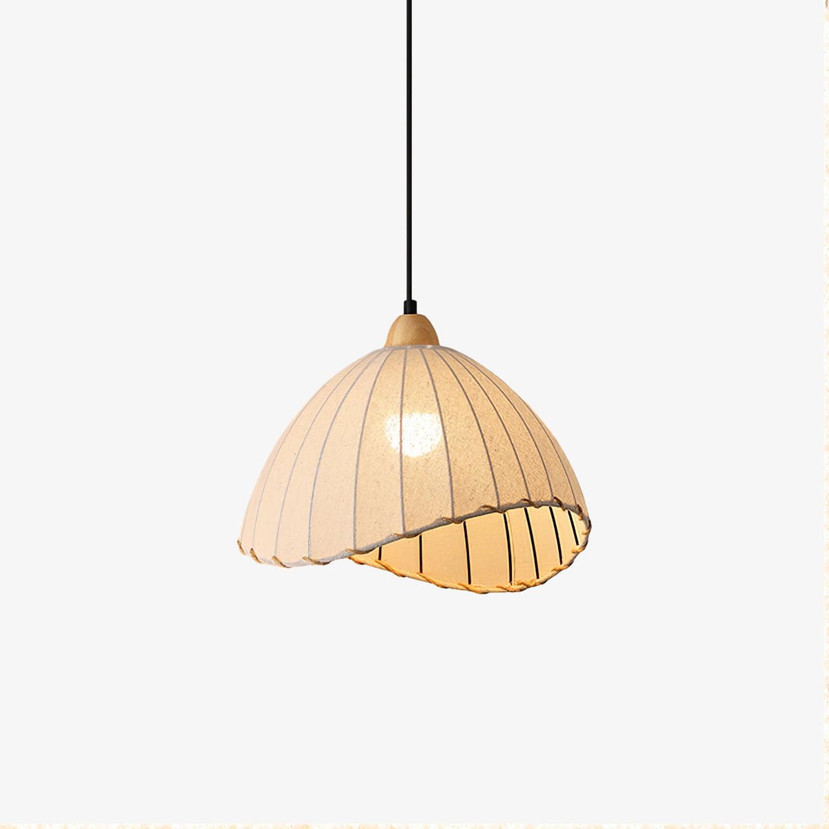 Shell Suspension Minimaliste en Bois