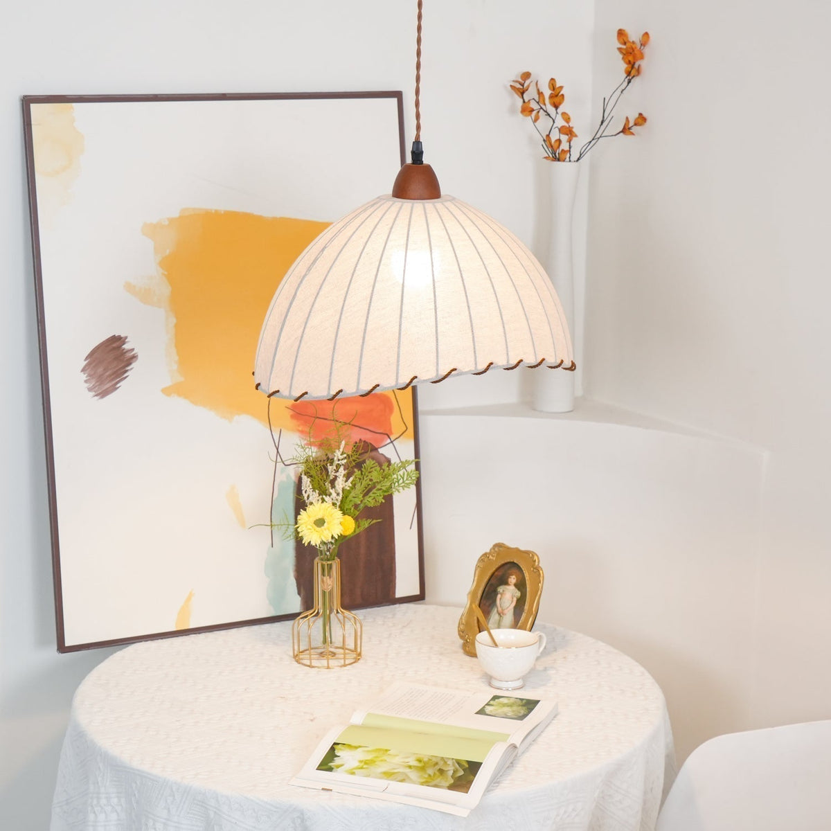Shell Suspension Minimaliste en Bois