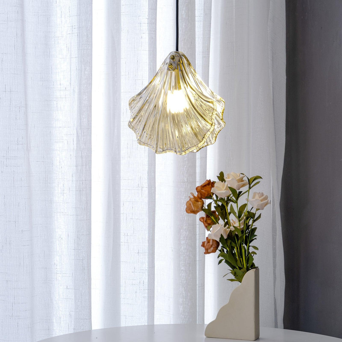 Solara Suspension en Verre Coquillage Artistique Élégante