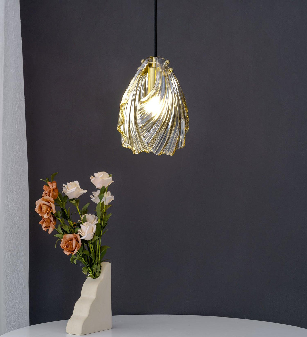 Solara Suspension en Verre Coquillage Artistique Élégante