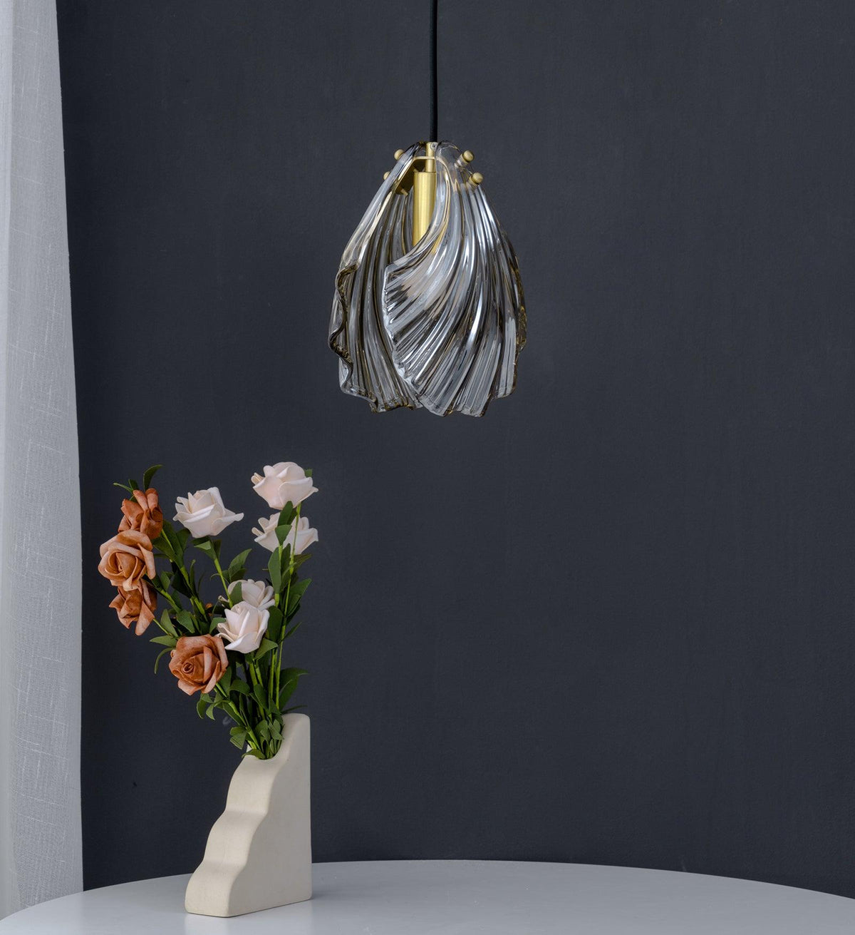 Solara Suspension en Verre Coquillage Artistique Élégante