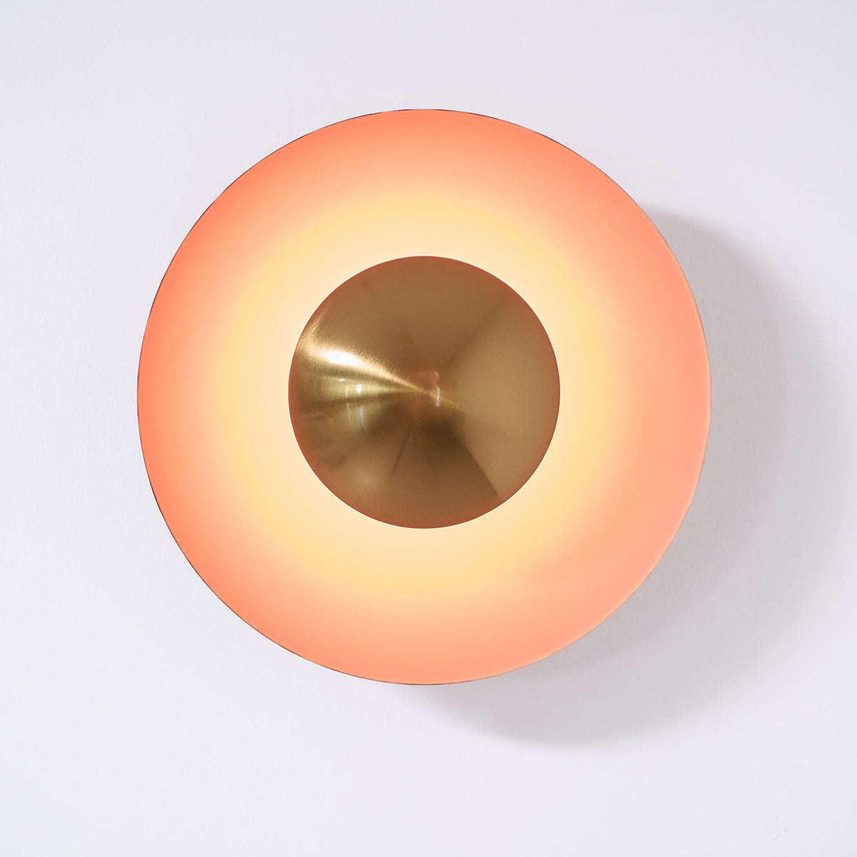 Peacemaker Elegance Simplicity Glow Wall Light
