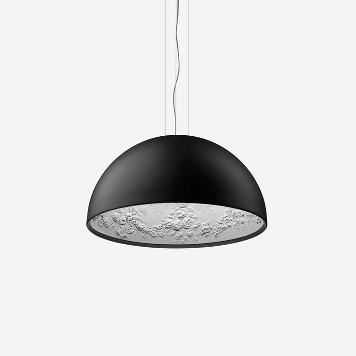 Suspension Dôme Noir avec Intérieur en Plâtre Embossé Élégant