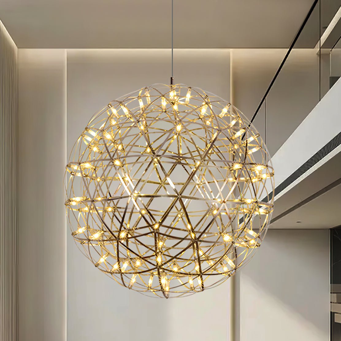 Ivthayra Suspension Boule Dorée de Luxe Postmoderne
