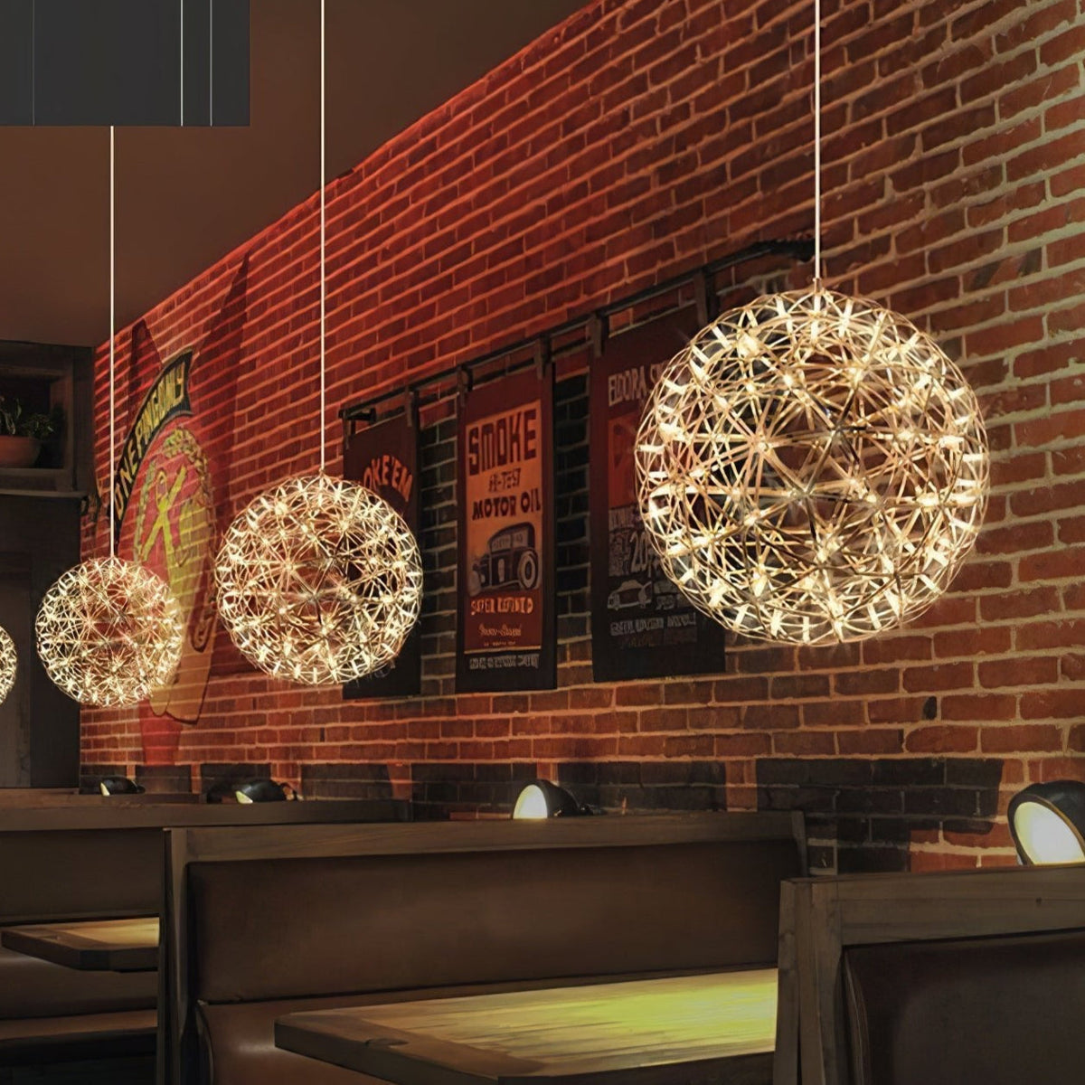 Ivthayra Suspension Boule Dorée de Luxe Postmoderne