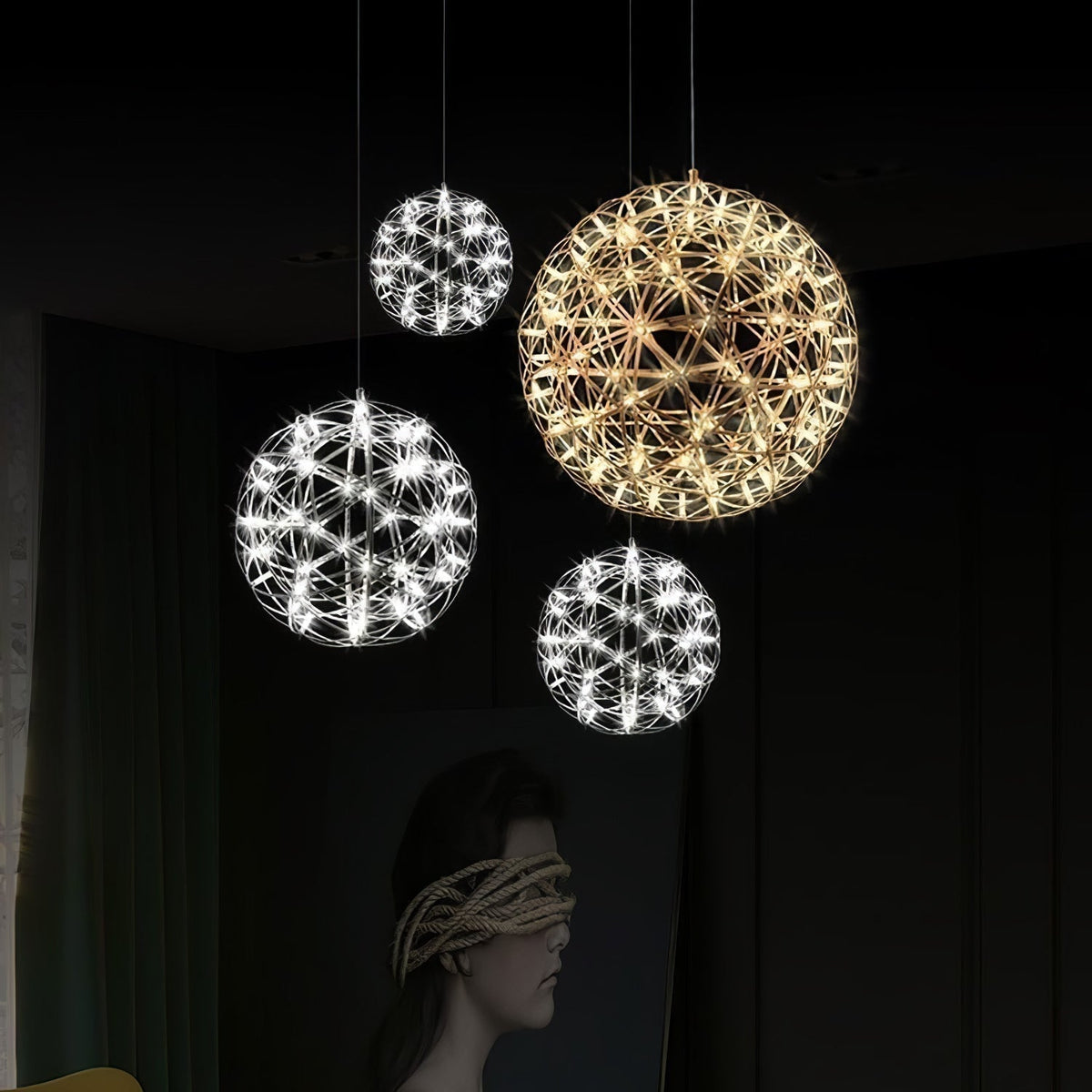 Ivthayra Suspension Boule Dorée de Luxe Postmoderne