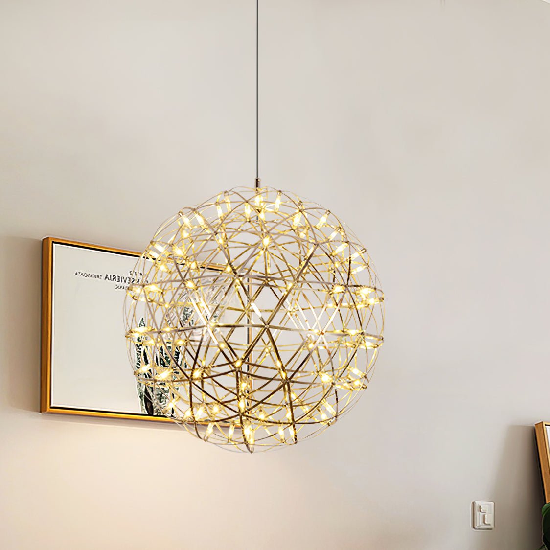 Ivthayra Suspension Boule Dorée de Luxe Postmoderne