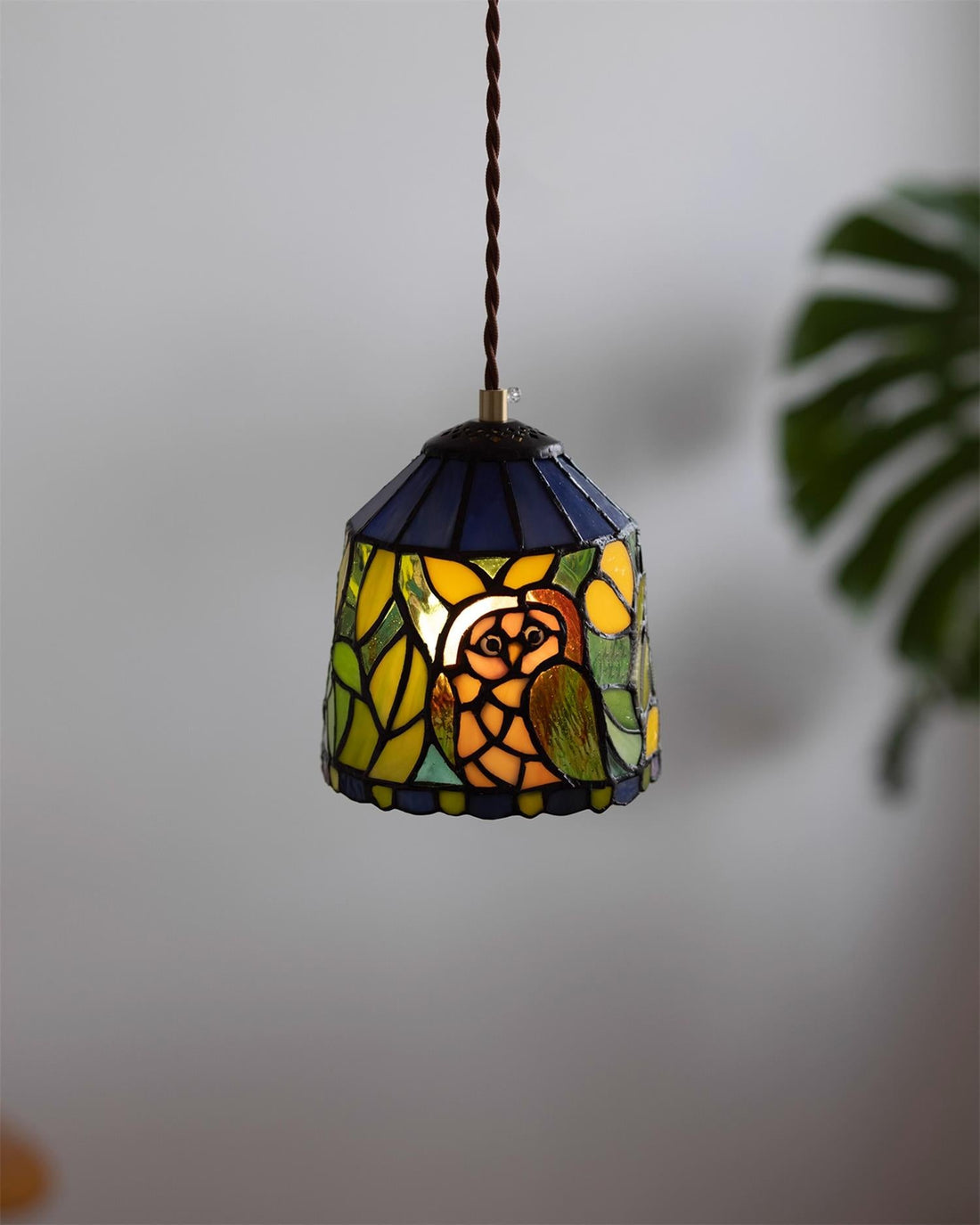 Tale Suspension Fantaisiste en Verre Teinté