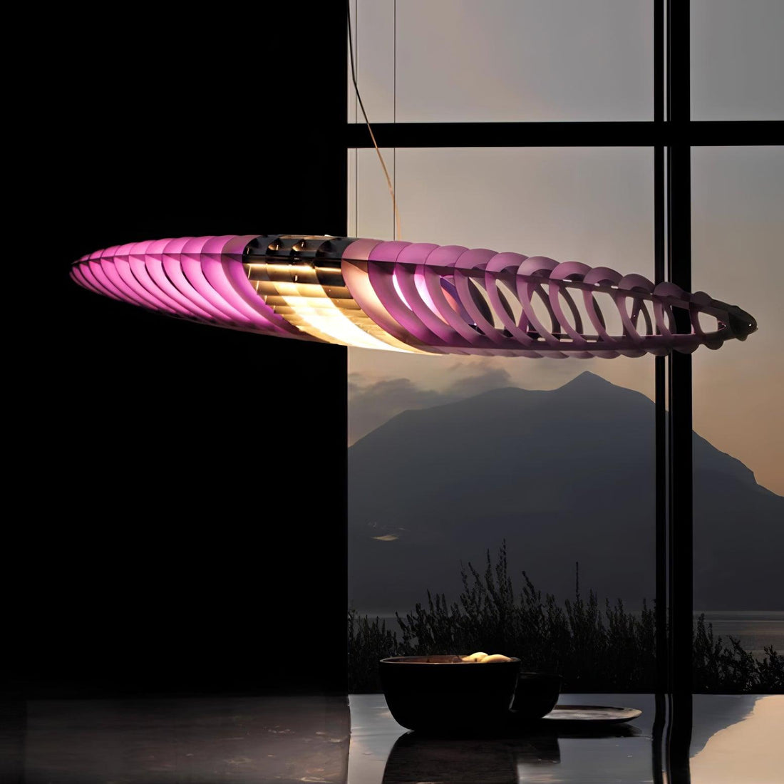 StarShip Suspension Futuriste Sculpturale