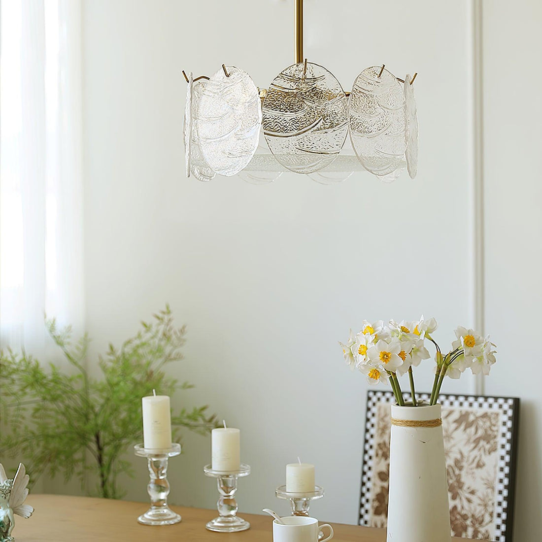 Lustra Lampe De Plafond Avec Finition Dorée Et Verre Strié