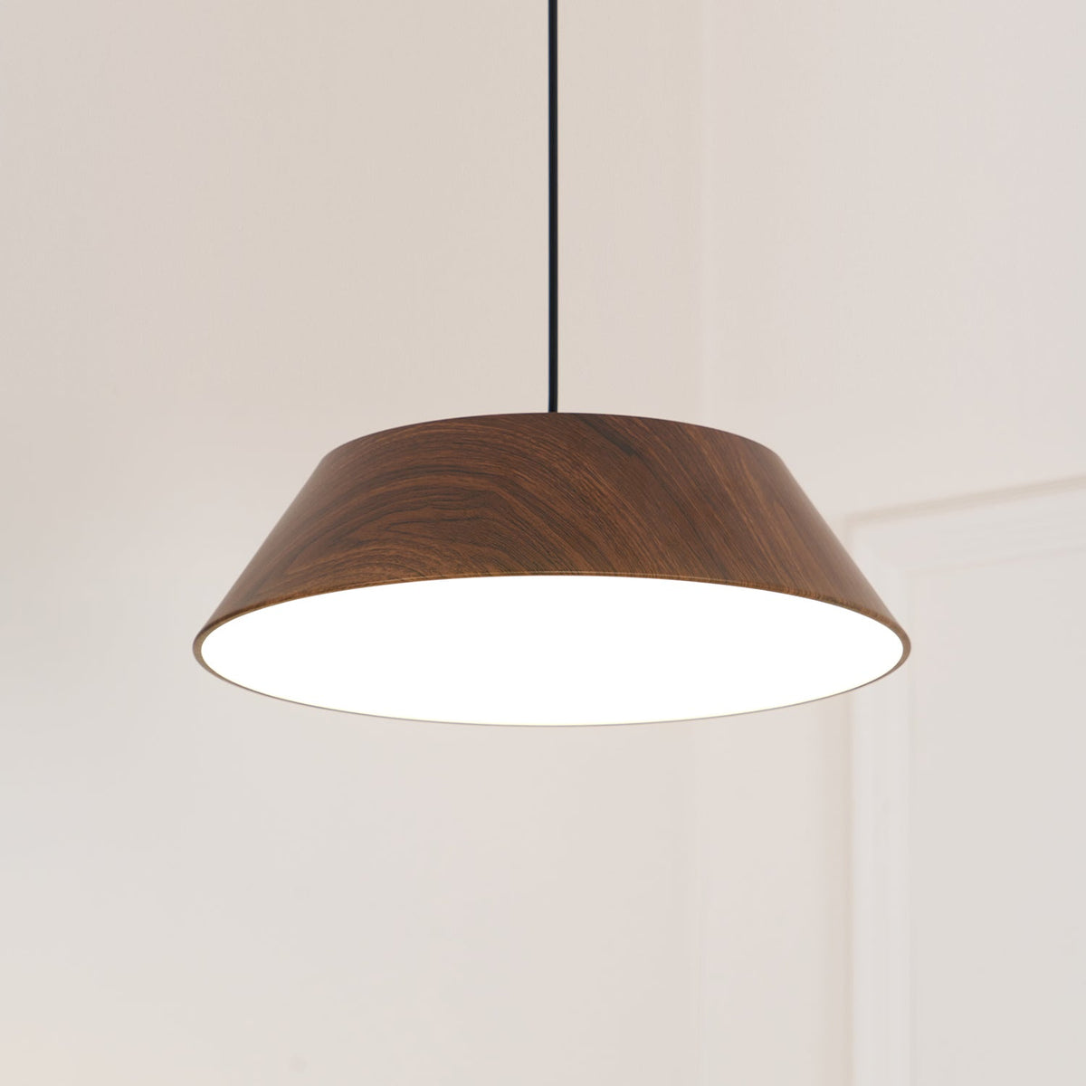 Novain Suspension en grain de bois