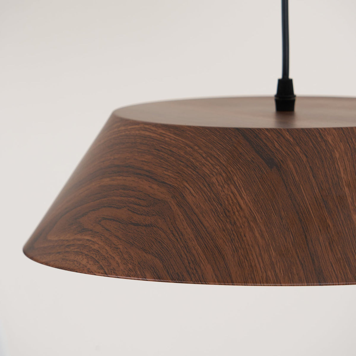 Novain Suspension en grain de bois