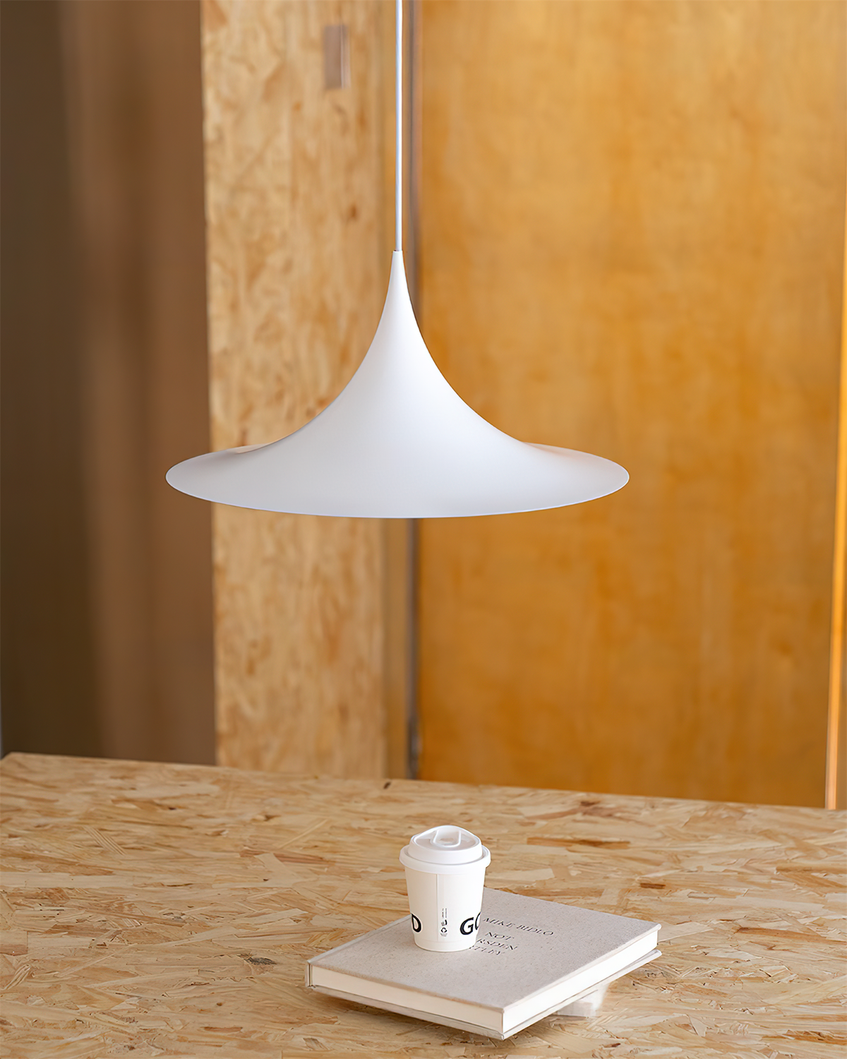 Solisin Suspension à col fin et large évasement pour salle à manger