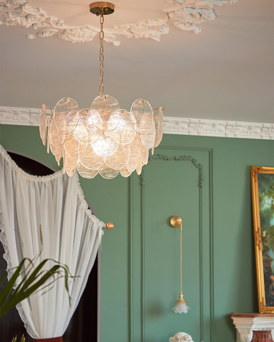 Lustrous Lustre Victorien en Verre Finition Dorée