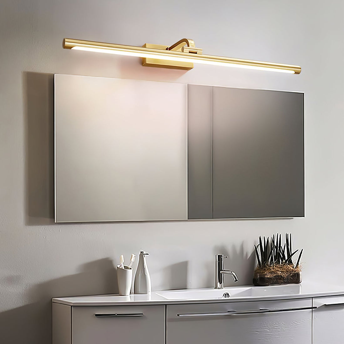 Lumare Applique murale minimaliste en laiton