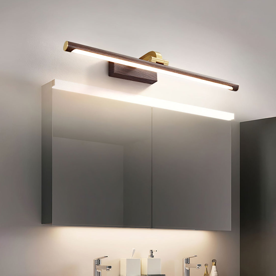 Lumare Applique murale minimaliste en laiton